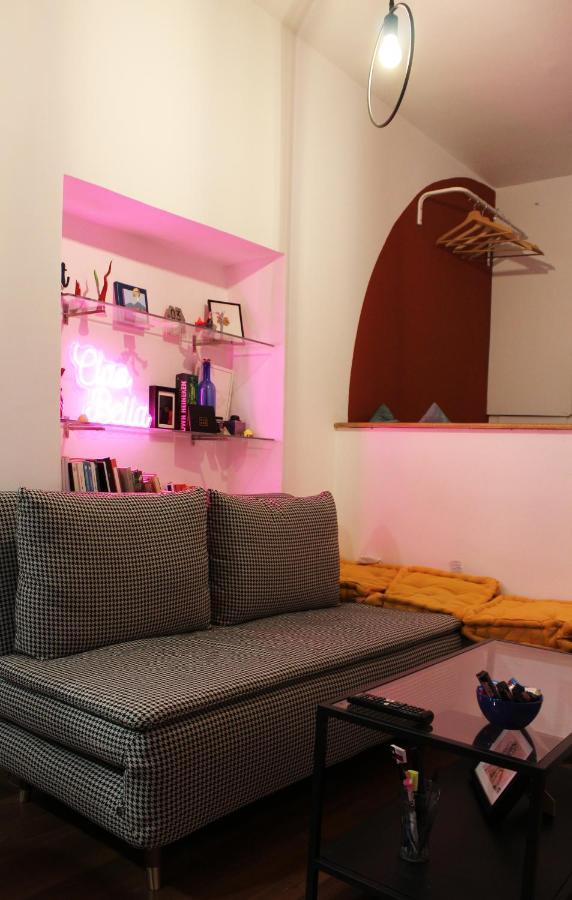 L' Altobasso - Atypical Neapolitan House Appartement